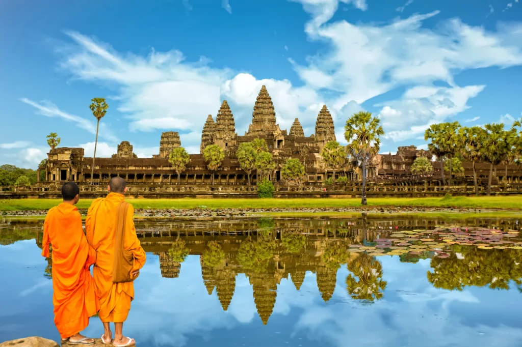 Vietnam Complete Discovery Tour angkor wat main